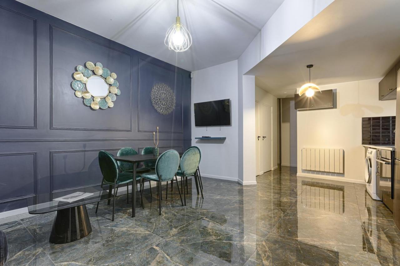 Amazing Luxury Triplex 3Br/8P - Arc De Triomphe Lägenhet Paris Exteriör bild