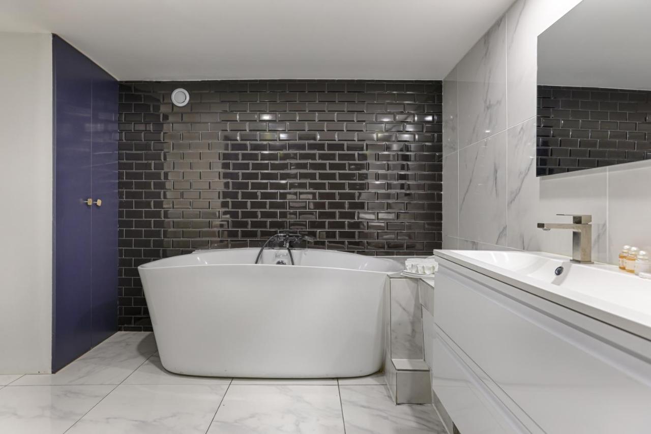Amazing Luxury Triplex 3Br/8P - Arc De Triomphe Lägenhet Paris Exteriör bild