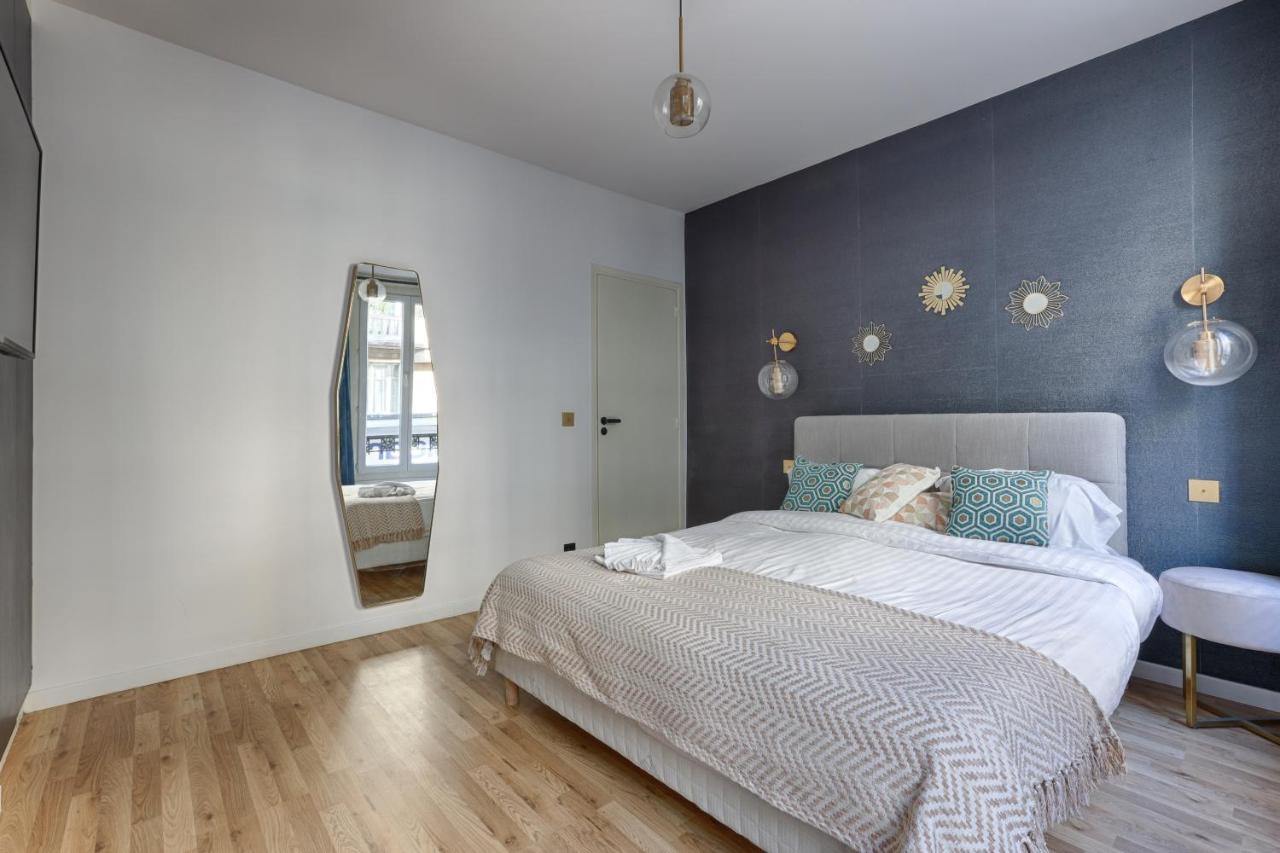 Amazing Luxury Triplex 3Br/8P - Arc De Triomphe Lägenhet Paris Exteriör bild