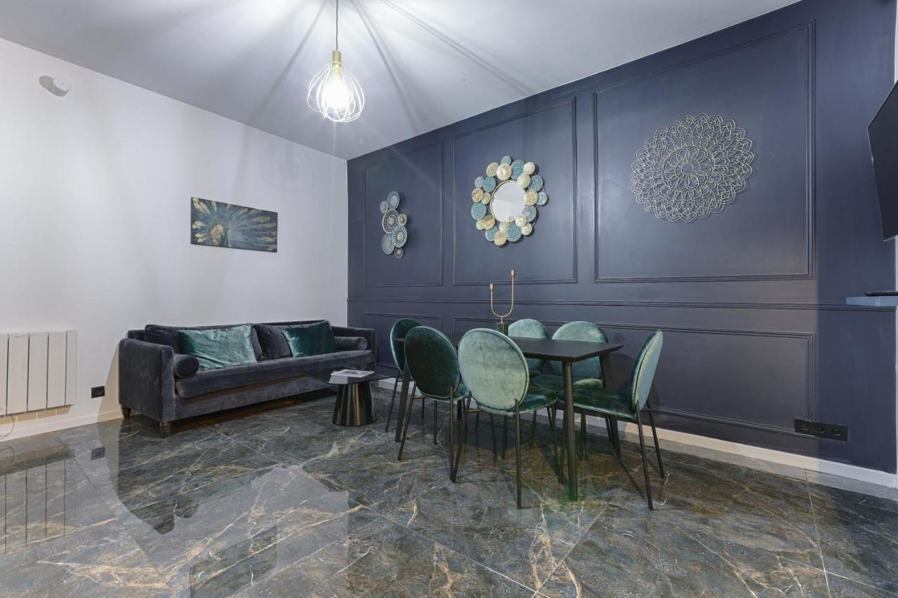 Amazing Luxury Triplex 3Br/8P - Arc De Triomphe Lägenhet Paris Exteriör bild